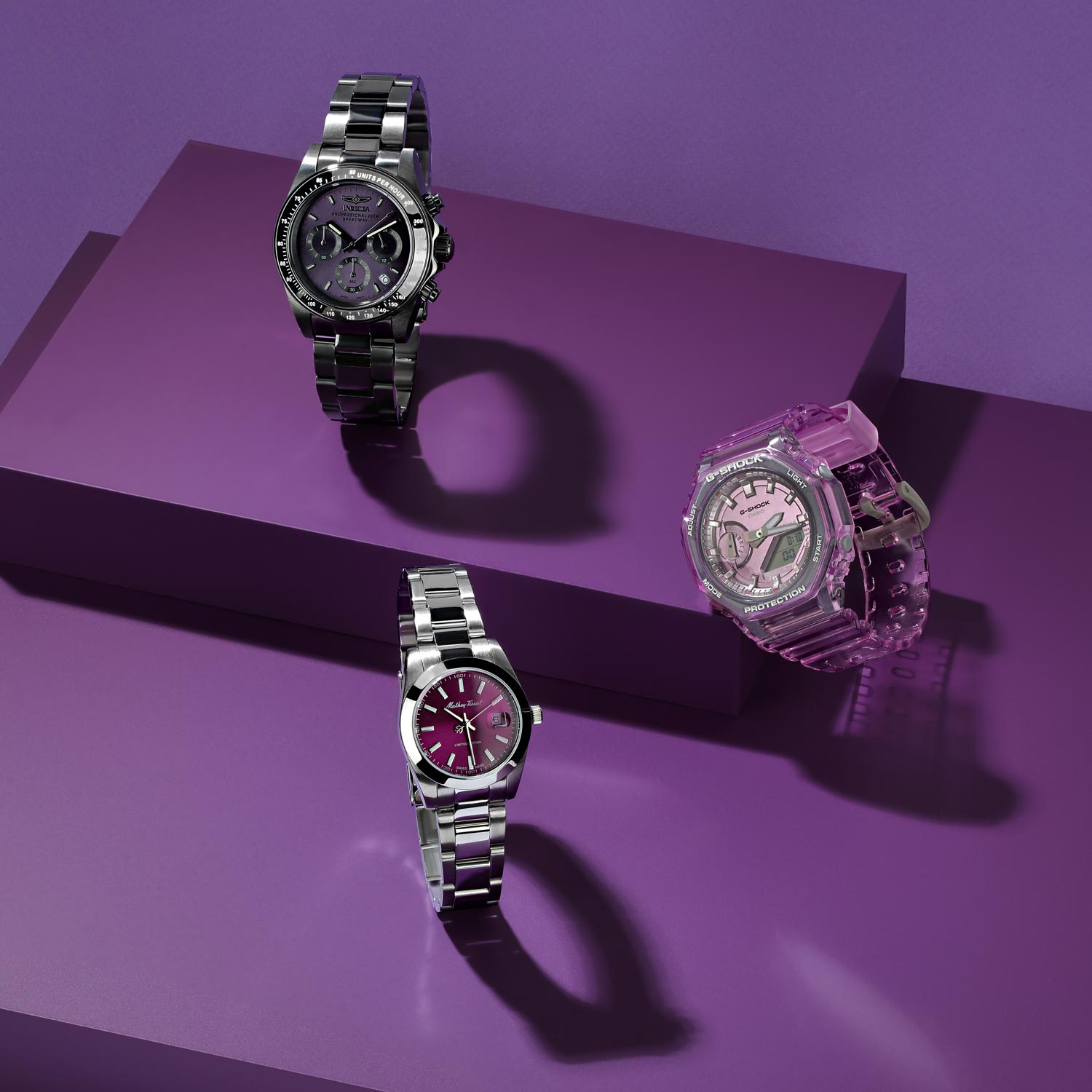 Японские наручные часы Casio G-SHOCK GMA-S2100SK-4AER с хронографом