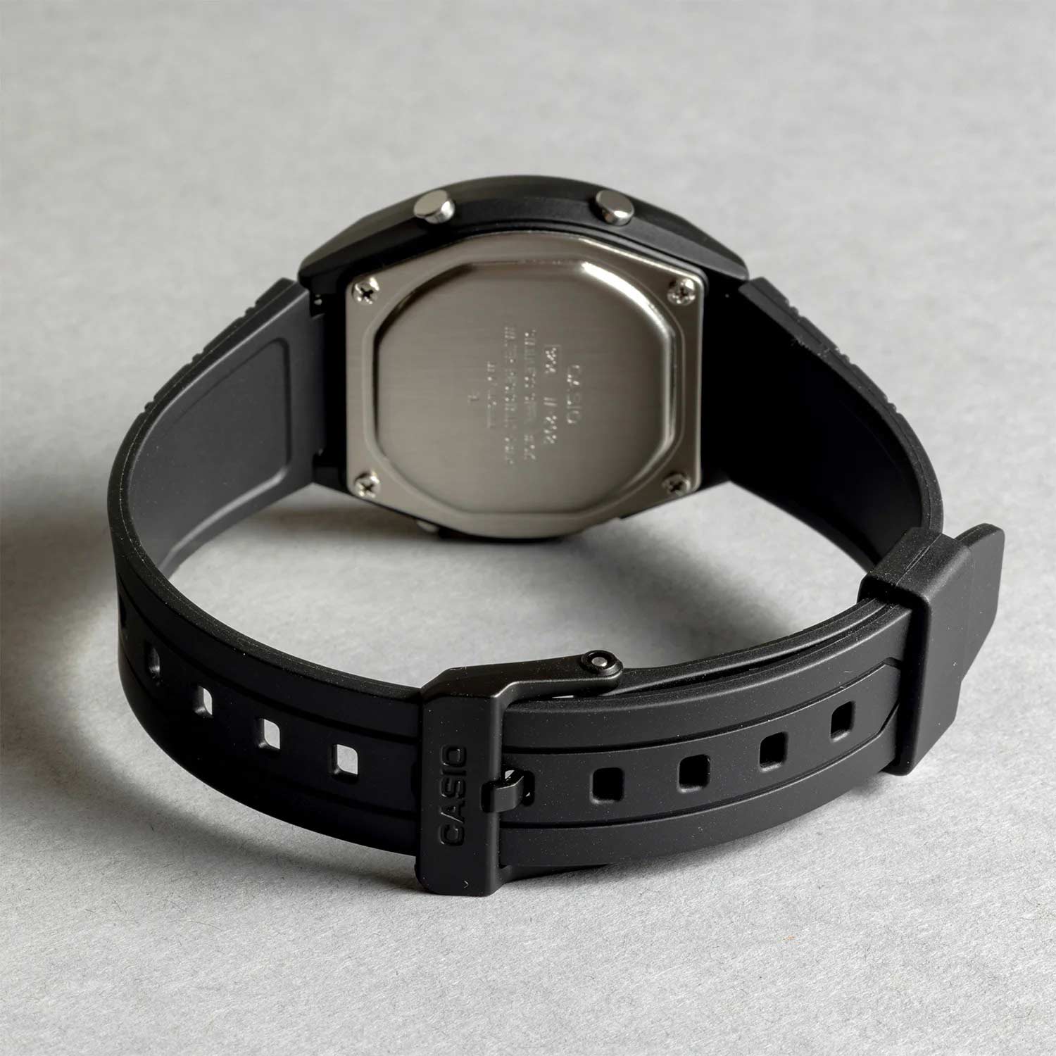 Японские наручные часы Casio Collection W-202-1A с хронографом