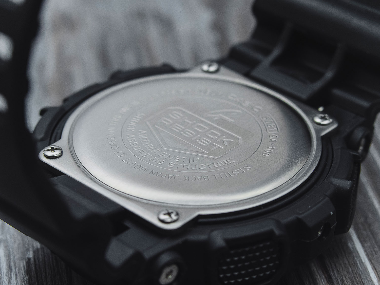 Японские наручные часы CASIO G-SHOCK GA-100-1A1