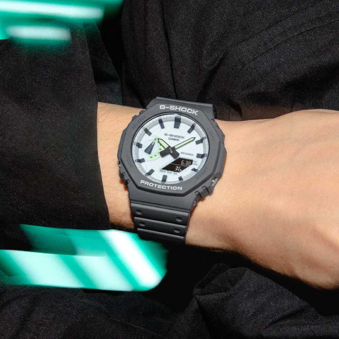 Японские наручные часы CASIO G-SHOCK GA-2100HD-8A