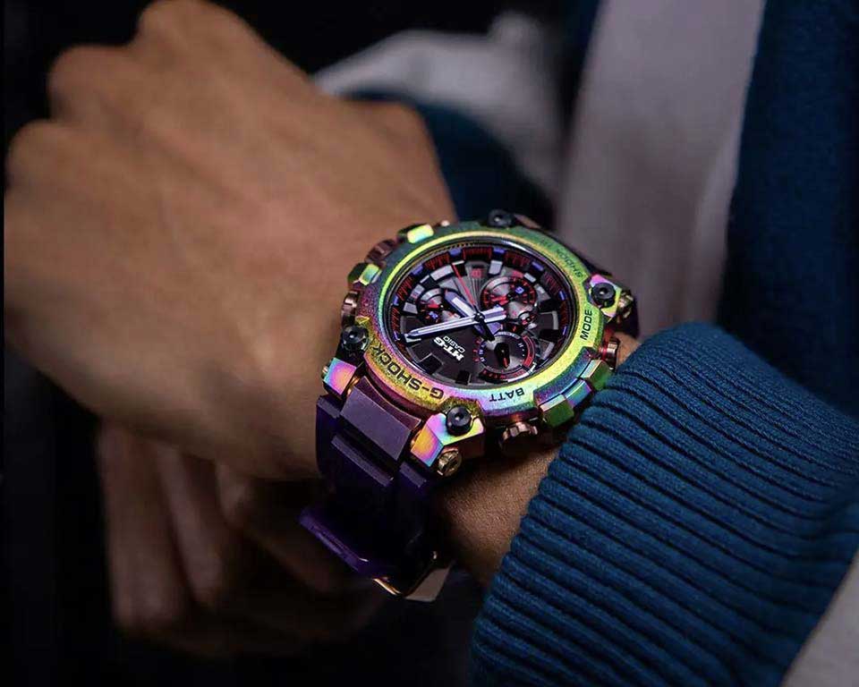Японские наручные часы Casio G-SHOCK MTG-B3000PRB-1AER с хронографом