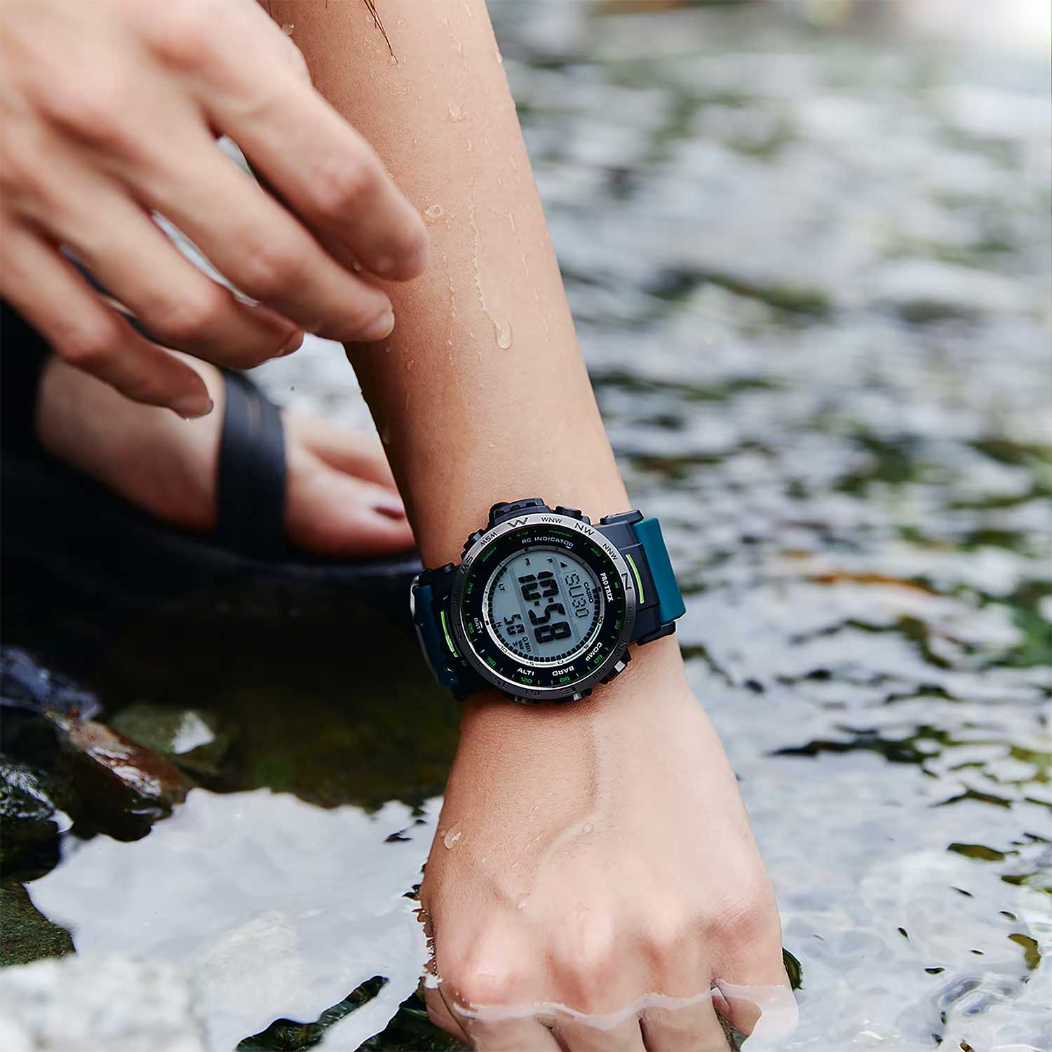 Японские наручные часы Casio Pro Trek PRW-35Y-3 с хронографом