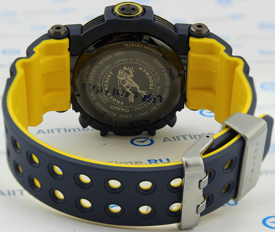 Японские наручные часы Casio G-SHOCK GWF-D1000NV-2E с хронографом