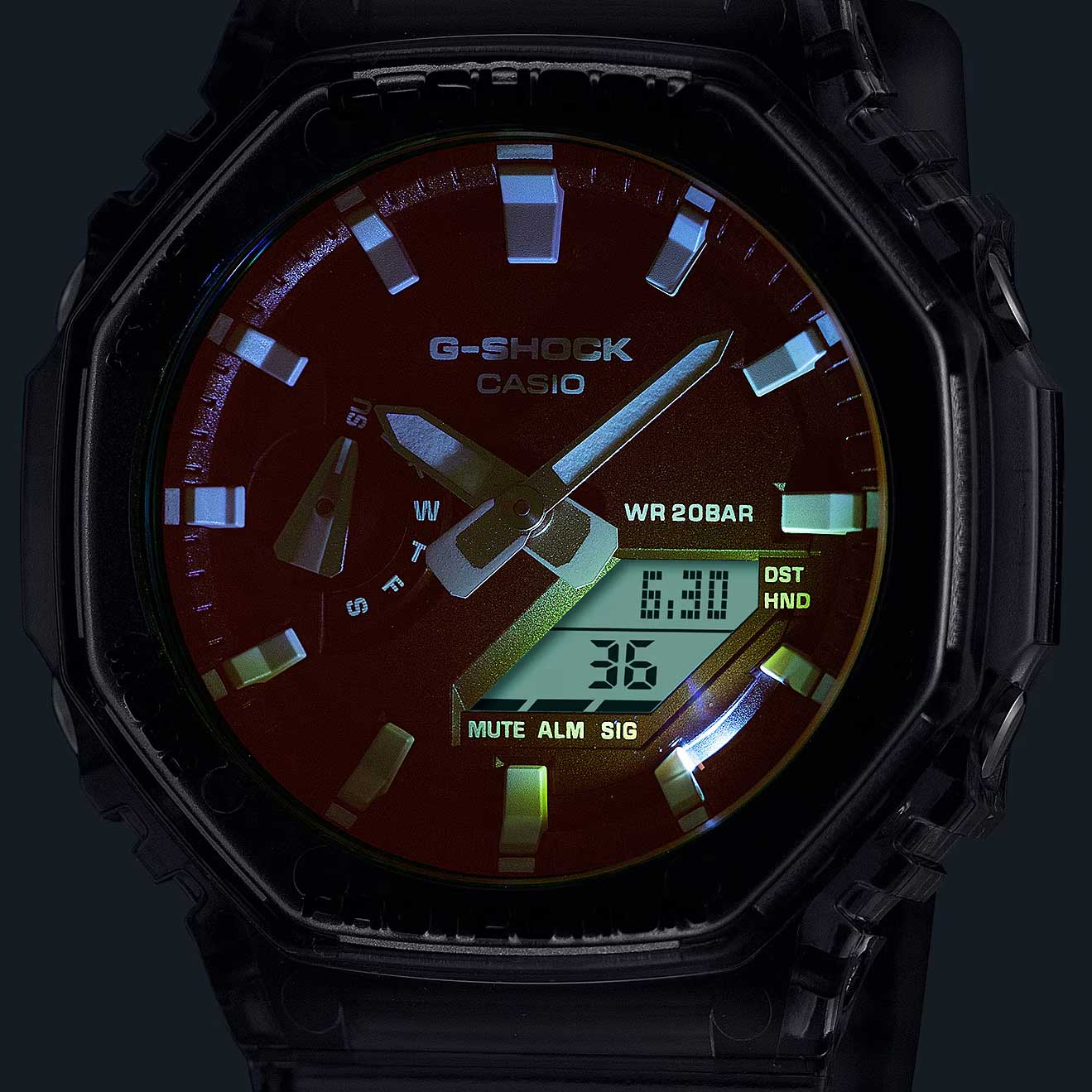 Японские наручные часы Casio G-SHOCK GA-2100TLS-8A с хронографом