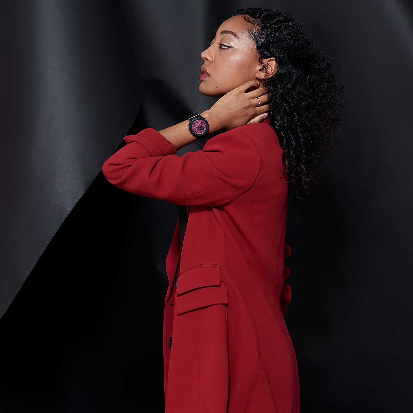 Японские наручные часы CASIO G-SHOCK GMA-S2100RB-1A