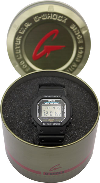 Японские наручные часы Casio G-SHOCK DW-5600E-1V с хронографом