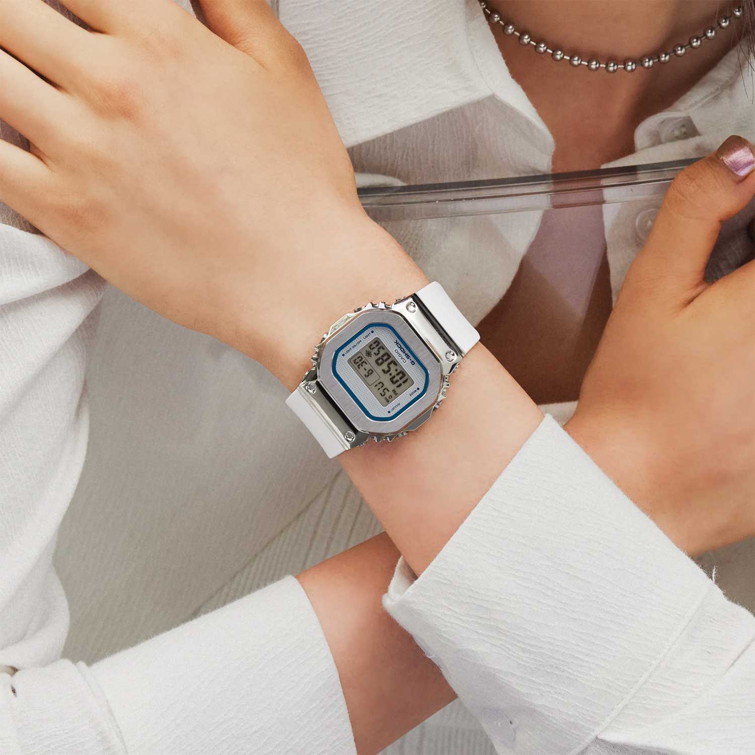 Японские наручные часы Casio G-SHOCK GM-S5600LC-7E с хронографом