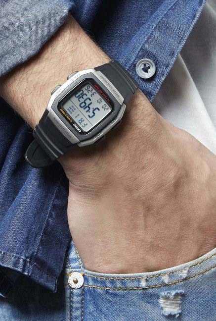 Японские наручные часы Casio Collection W-96H-1A