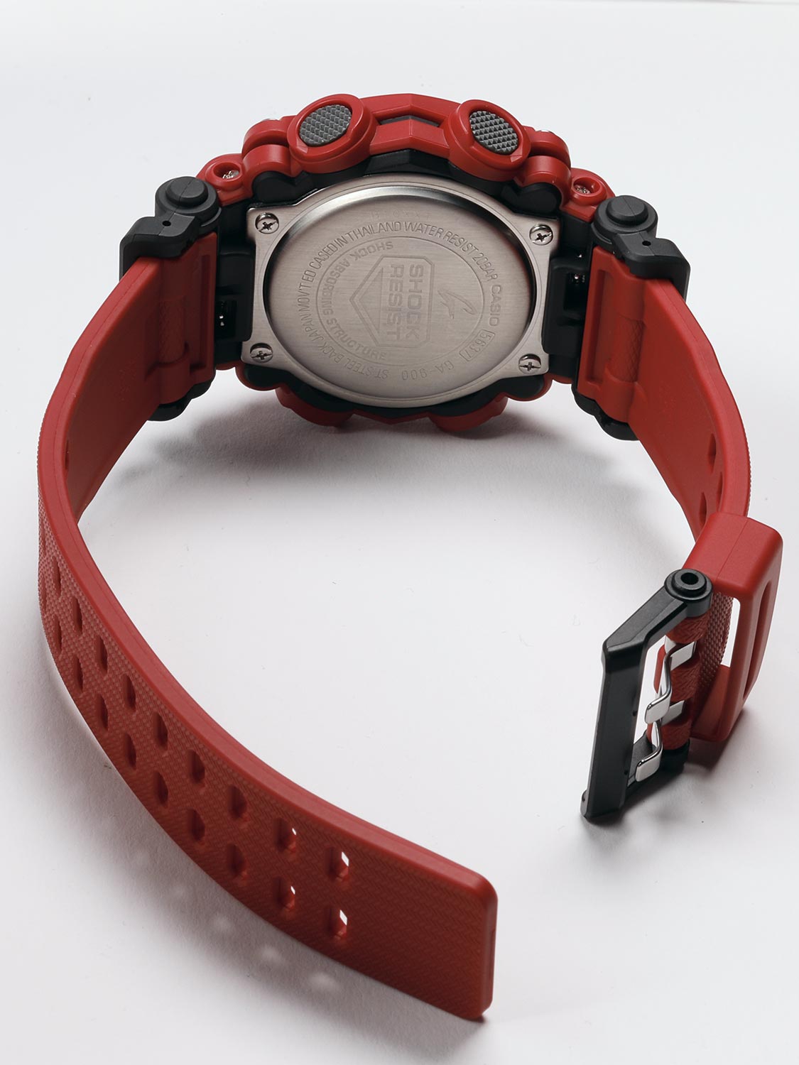 Японские наручные часы Casio G-SHOCK GA-900-4AER с хронографом