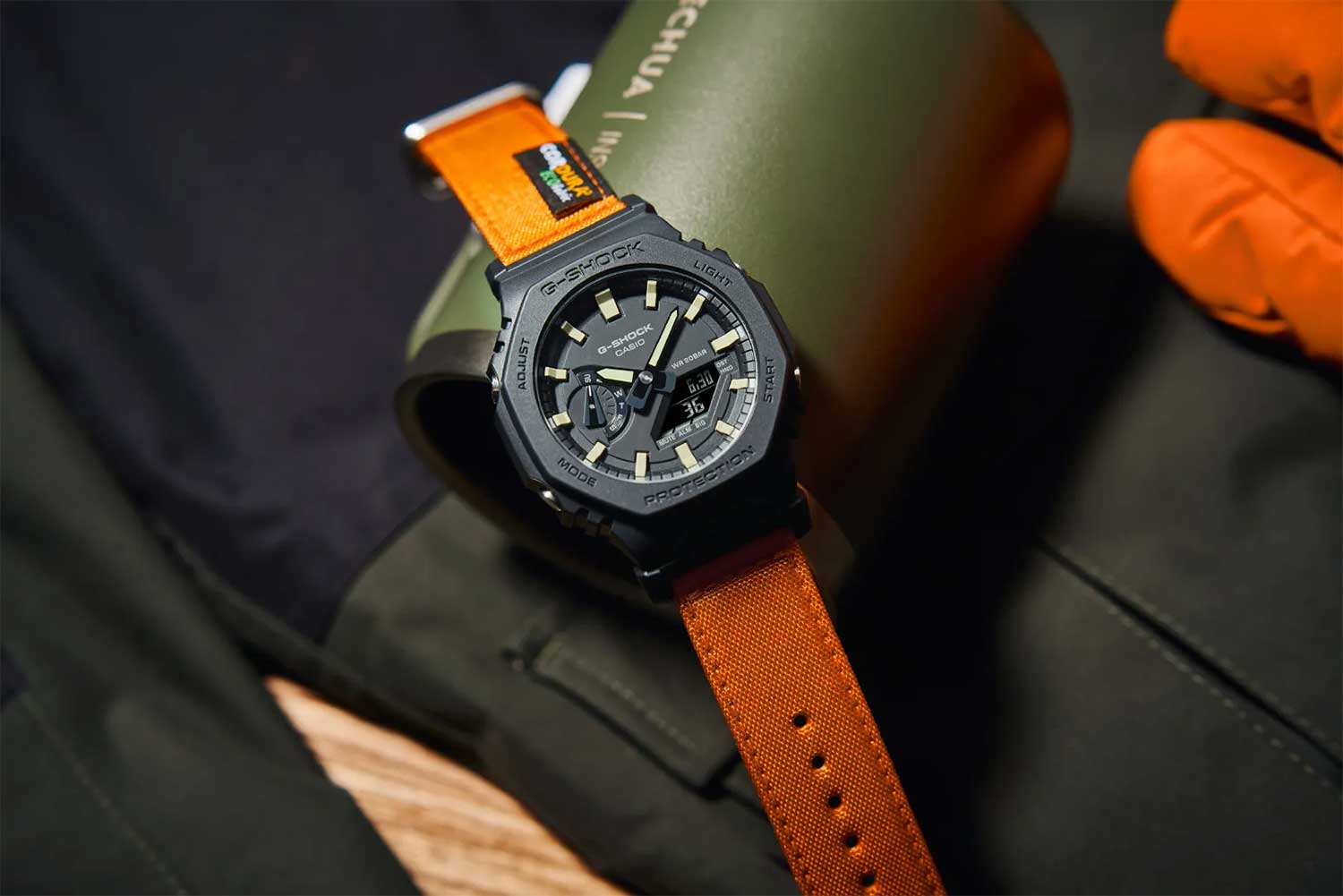 Японские наручные часы Casio G-SHOCK GAE-2100WE-3A с хронографом