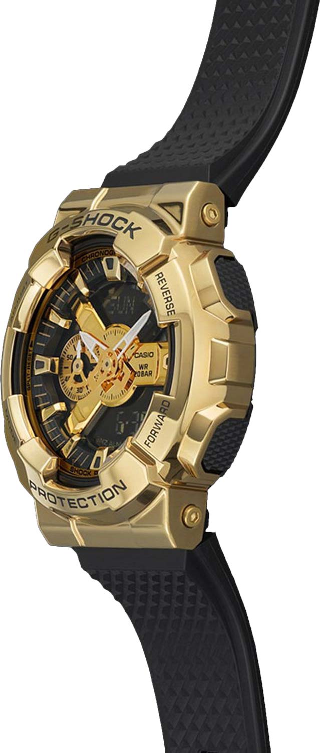 Японские наручные часы Casio G-SHOCK GM-110G-1A9ER с хронографом