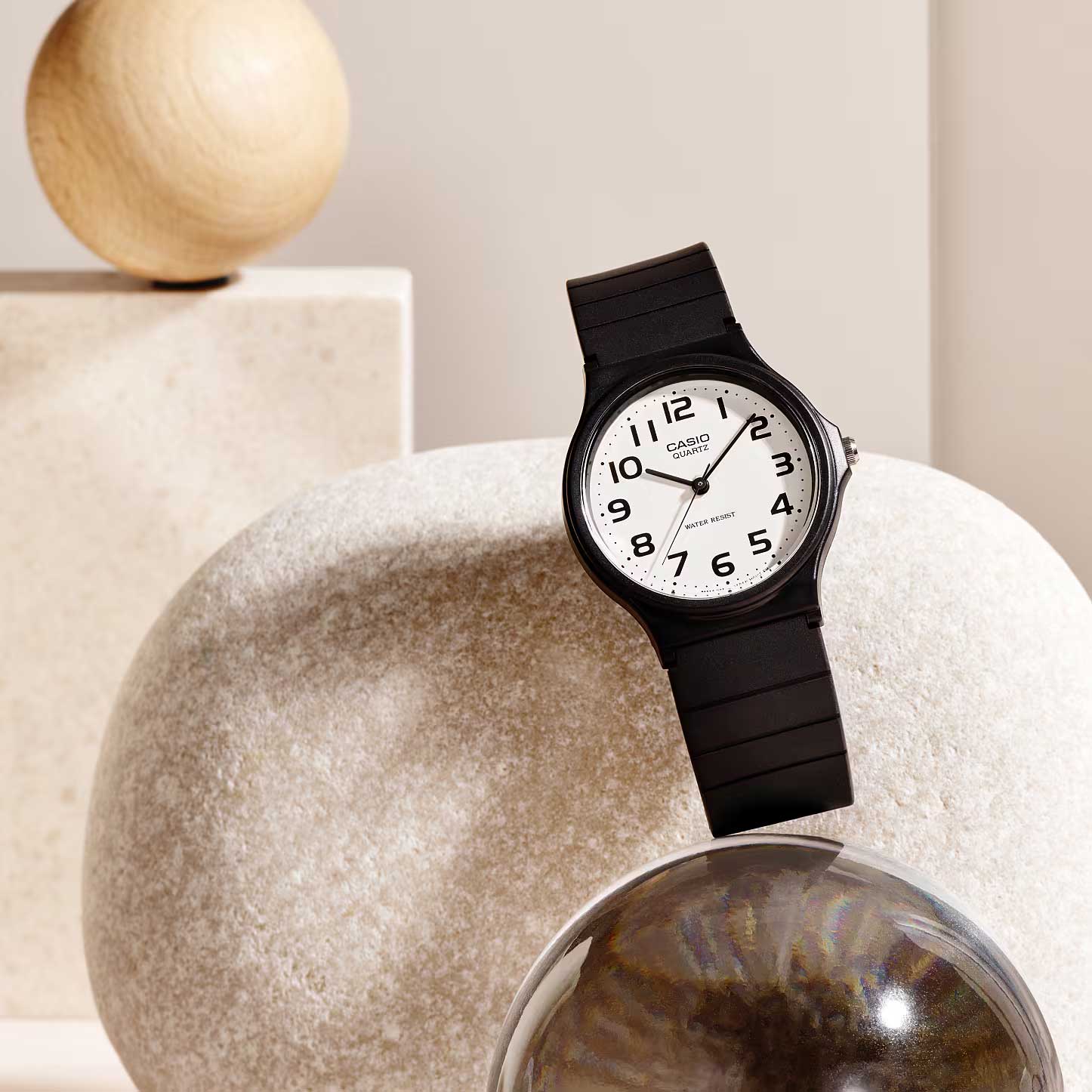 Японские наручные часы Casio Collection MQ-24-7B2LEG