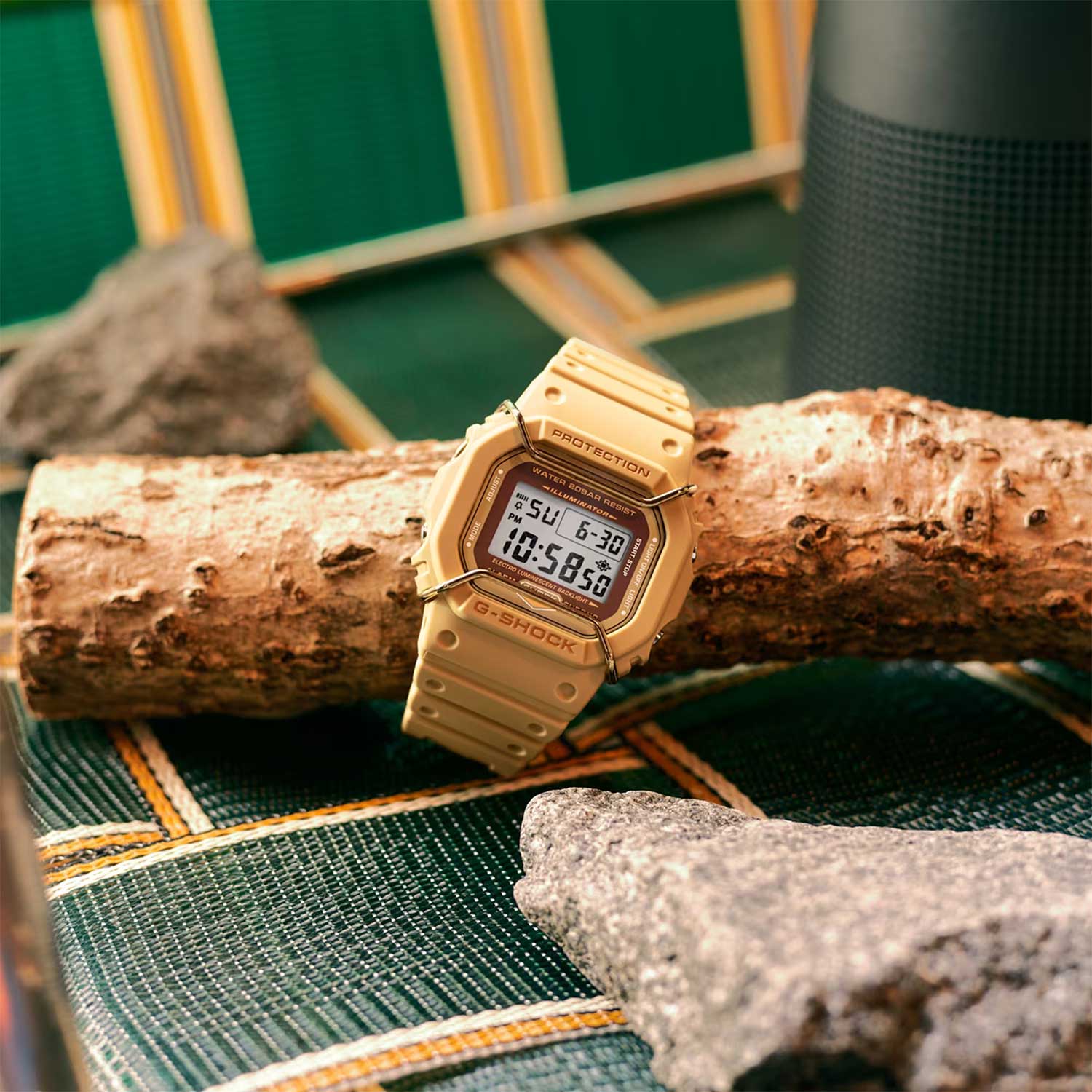 Японские наручные часы CASIO G-SHOCK DW-5600PT-5