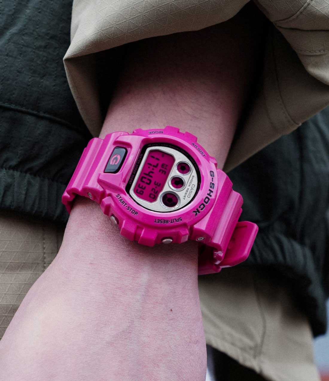 Японские наручные часы CASIO G-SHOCK DW-6900RCS-4