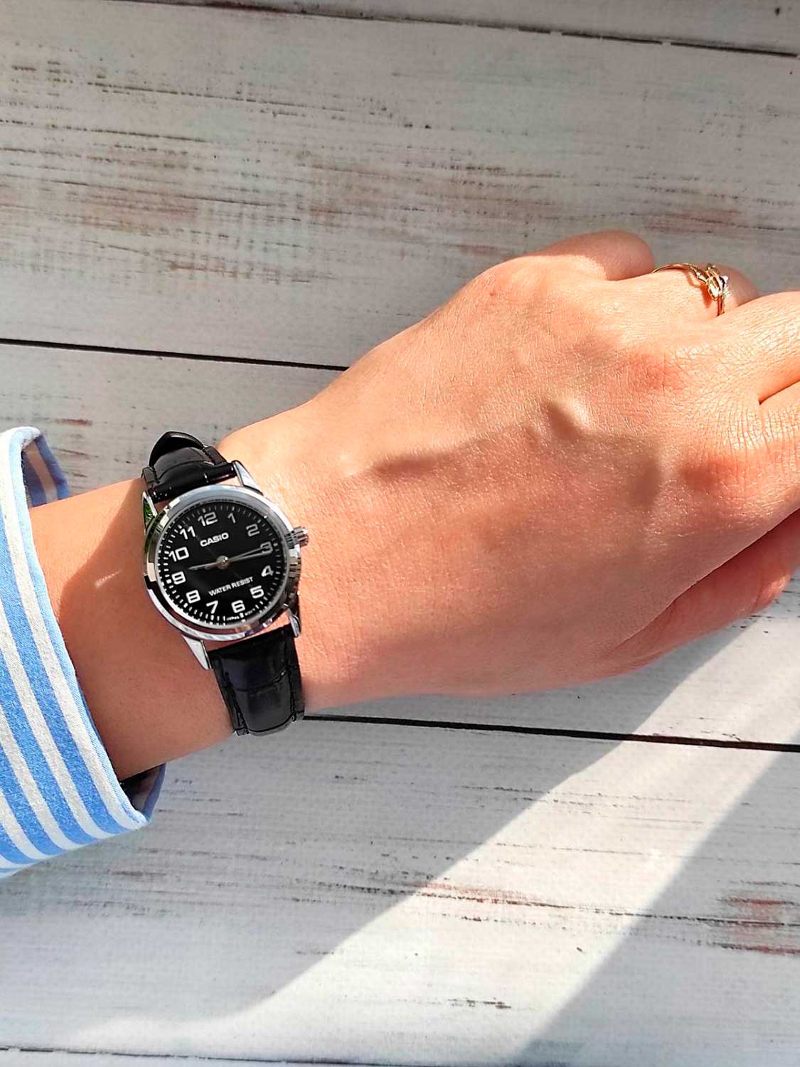 Японские наручные часы CASIO CASIO COLLECTION LTP-V001L-1B