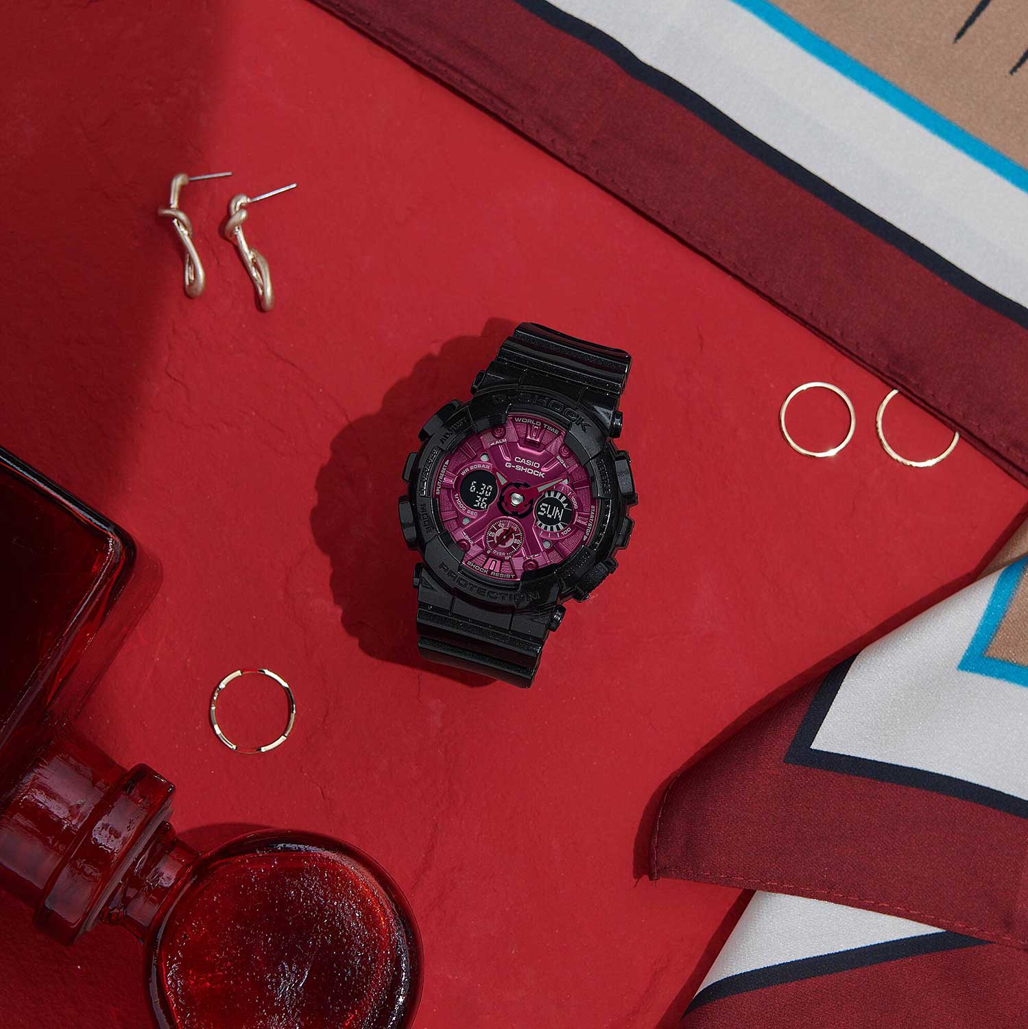 Японские наручные часы CASIO G-SHOCK GMA-S120RB-1A