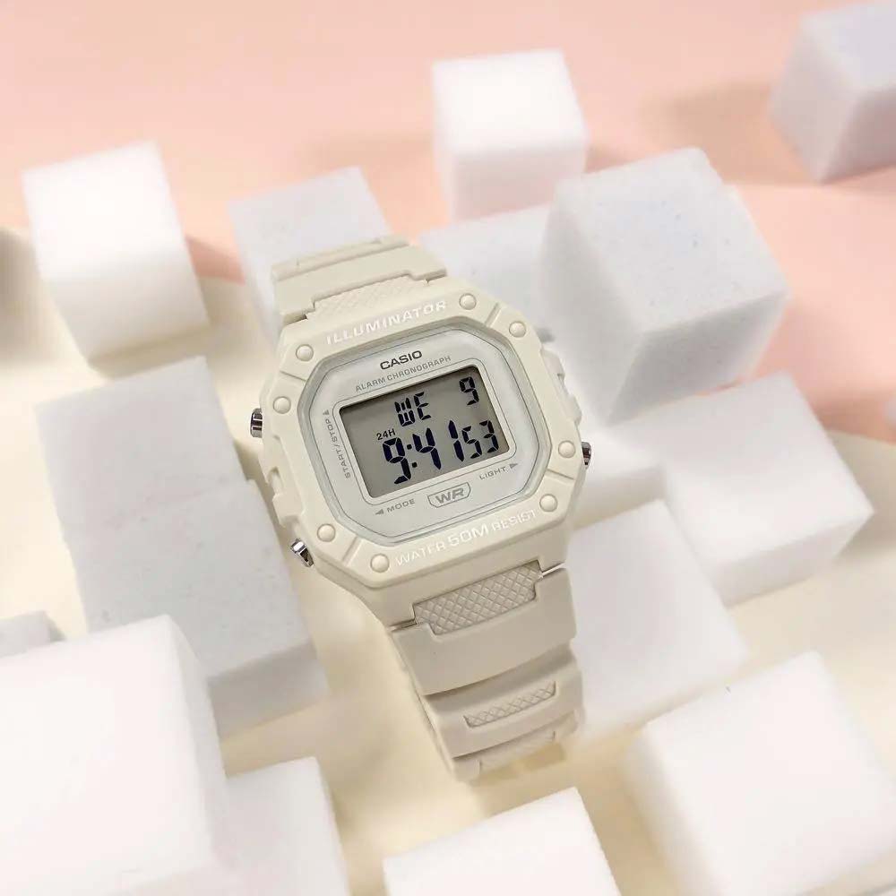 Японские наручные часы Casio Collection W-218HC-8AVEF с хронографом