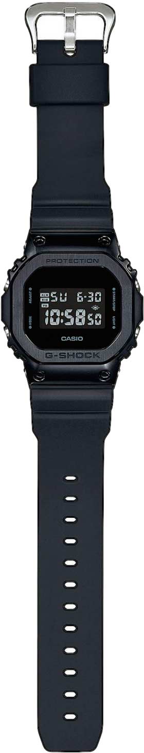 Японские наручные часы Casio G-SHOCK GM-5600B-1ER с хронографом