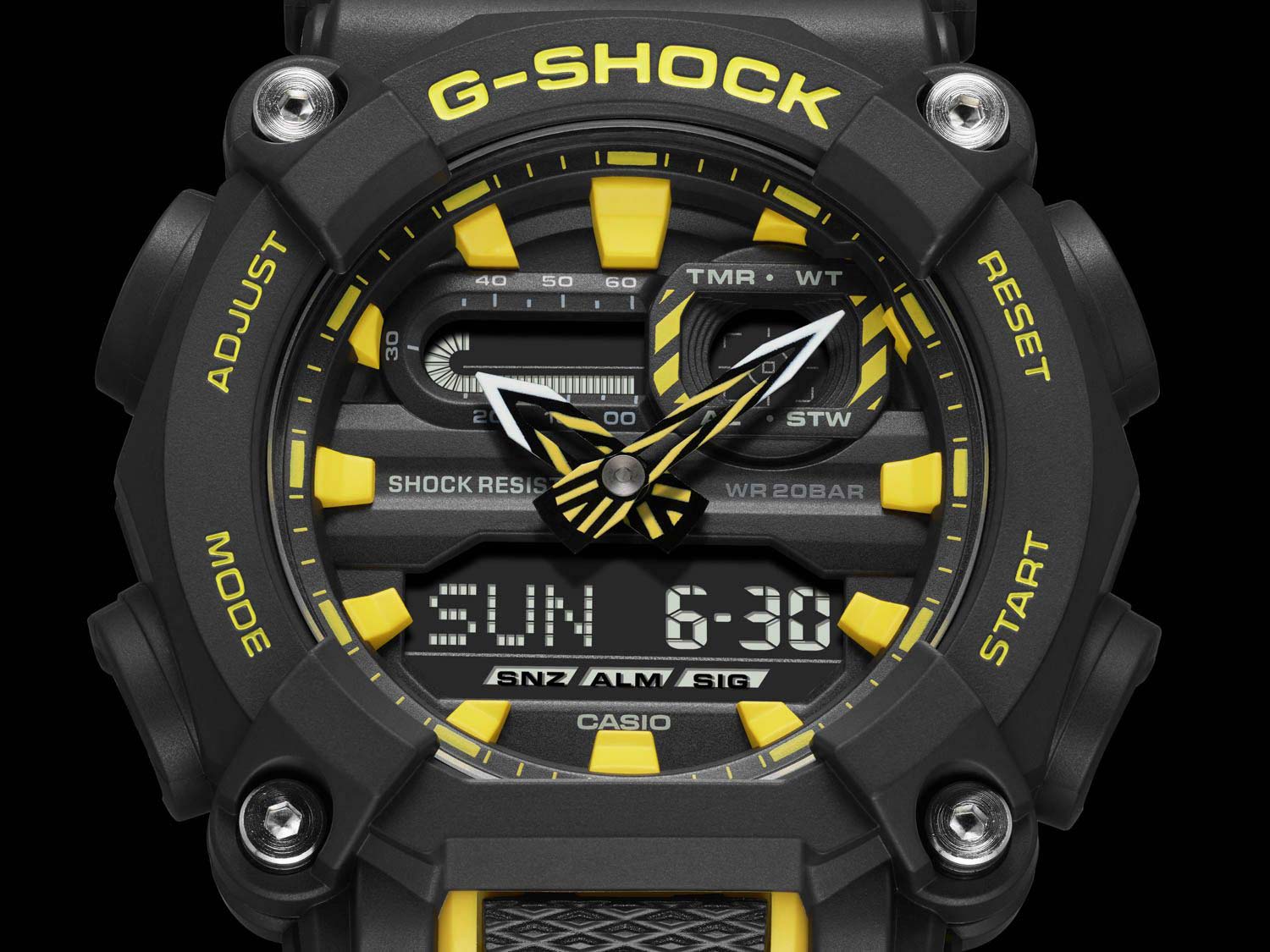 Японские наручные часы Casio G-SHOCK GA-900A-1A9ER с хронографом