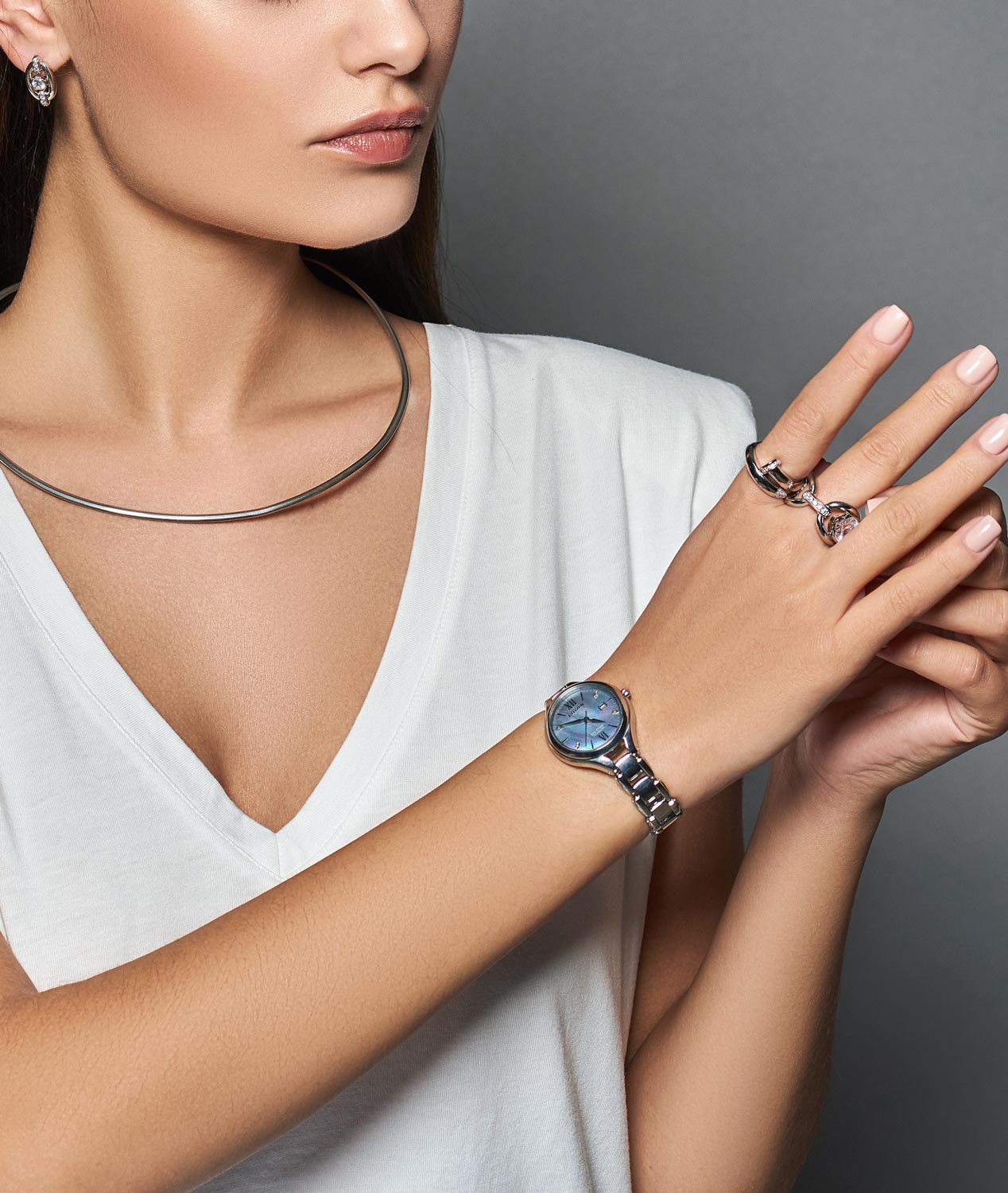 Японские титановые наручные часы Citizen EW2560-86X