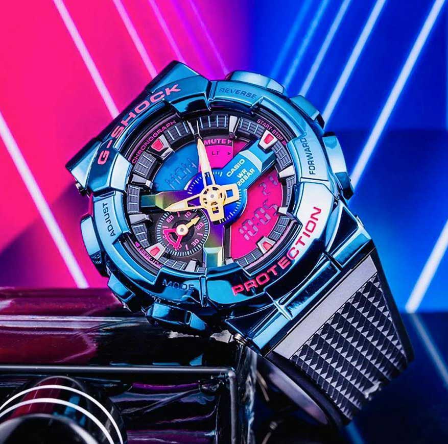 Японские наручные часы Casio G-SHOCK GM-110SN-2A с хронографом