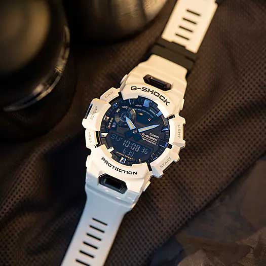 Японские наручные часы CASIO G-SHOCK GBA-900-7A