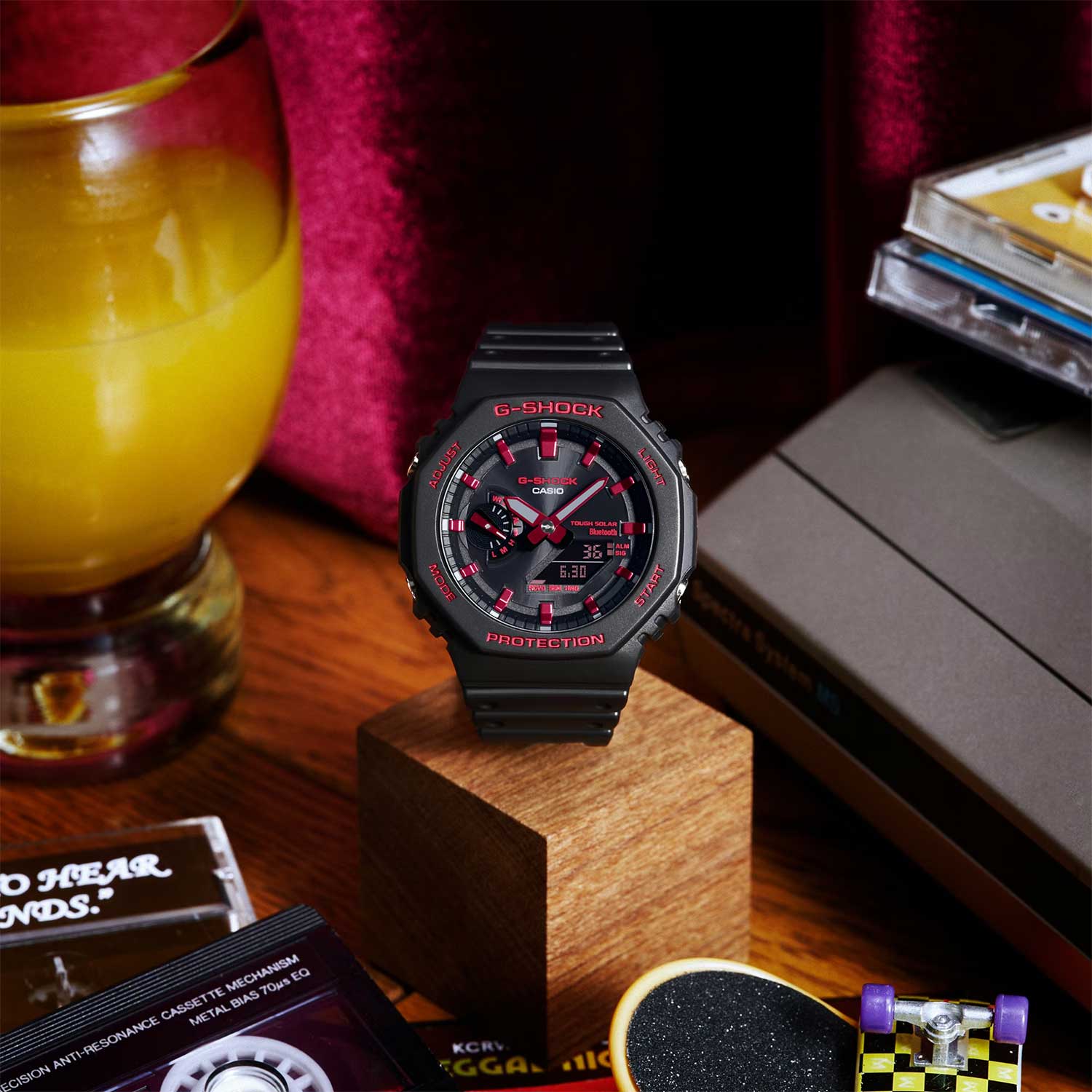 Японские наручные часы Casio G-SHOCK GA-B2100BNR-1A с хронографом