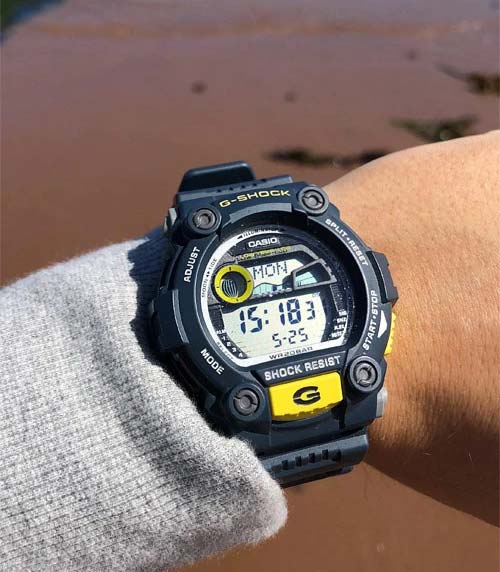 Японские наручные часы Casio G-SHOCK G-7900-2E с хронографом