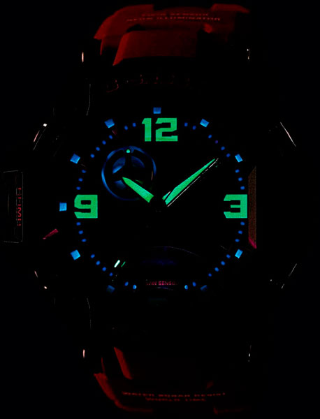 Японские наручные часы Casio G-SHOCK GA-1000-4B с хронографом