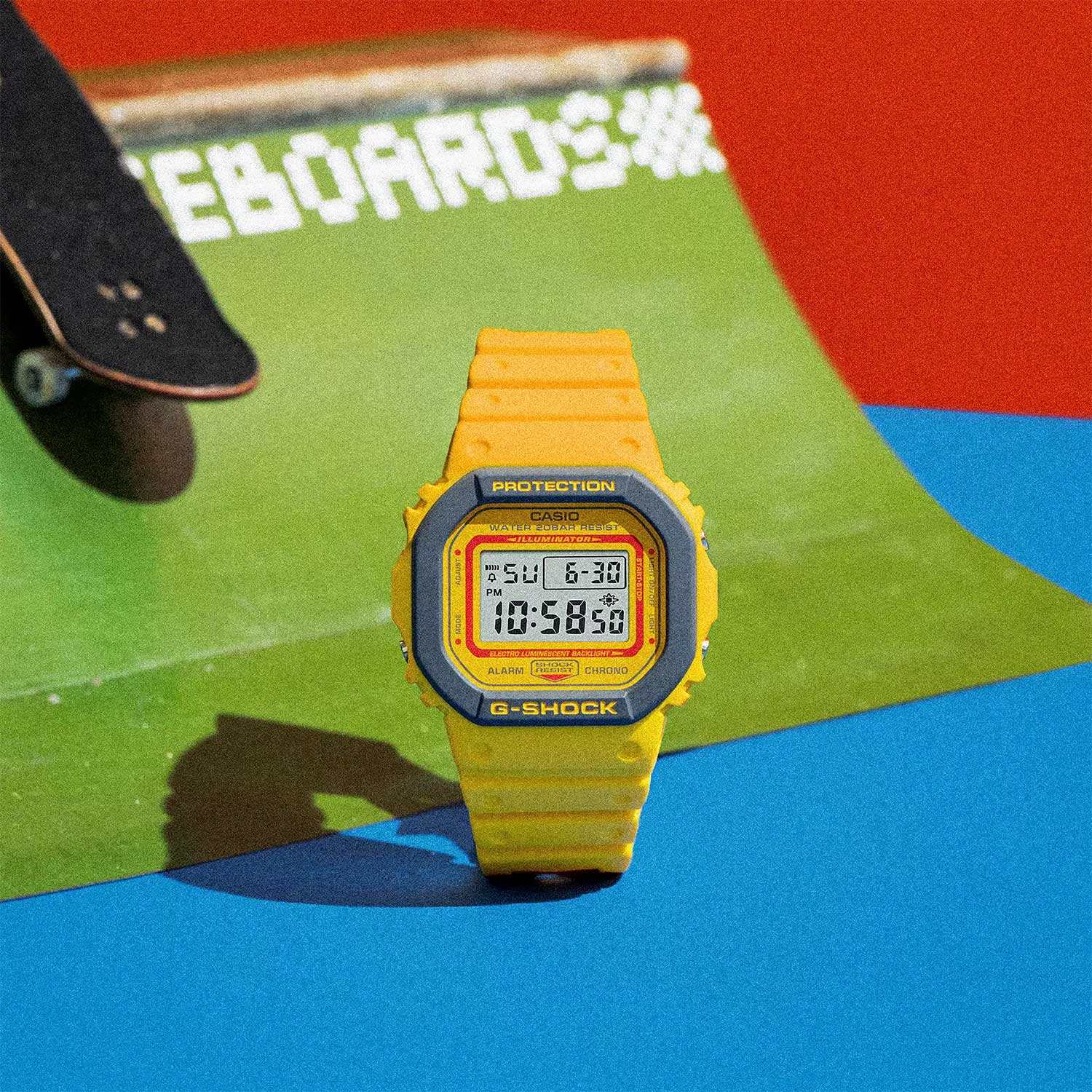 Японские наручные часы Casio G-SHOCK DW-5610Y-9 с хронографом