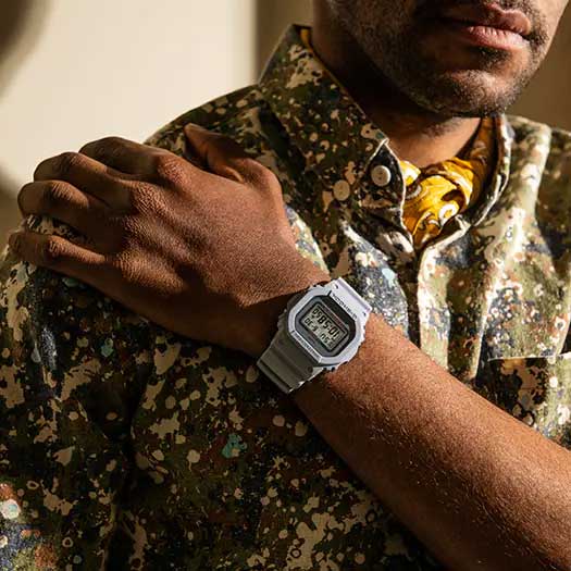 Японские наручные часы Casio G-SHOCK DW-5600MNT-8 с хронографом