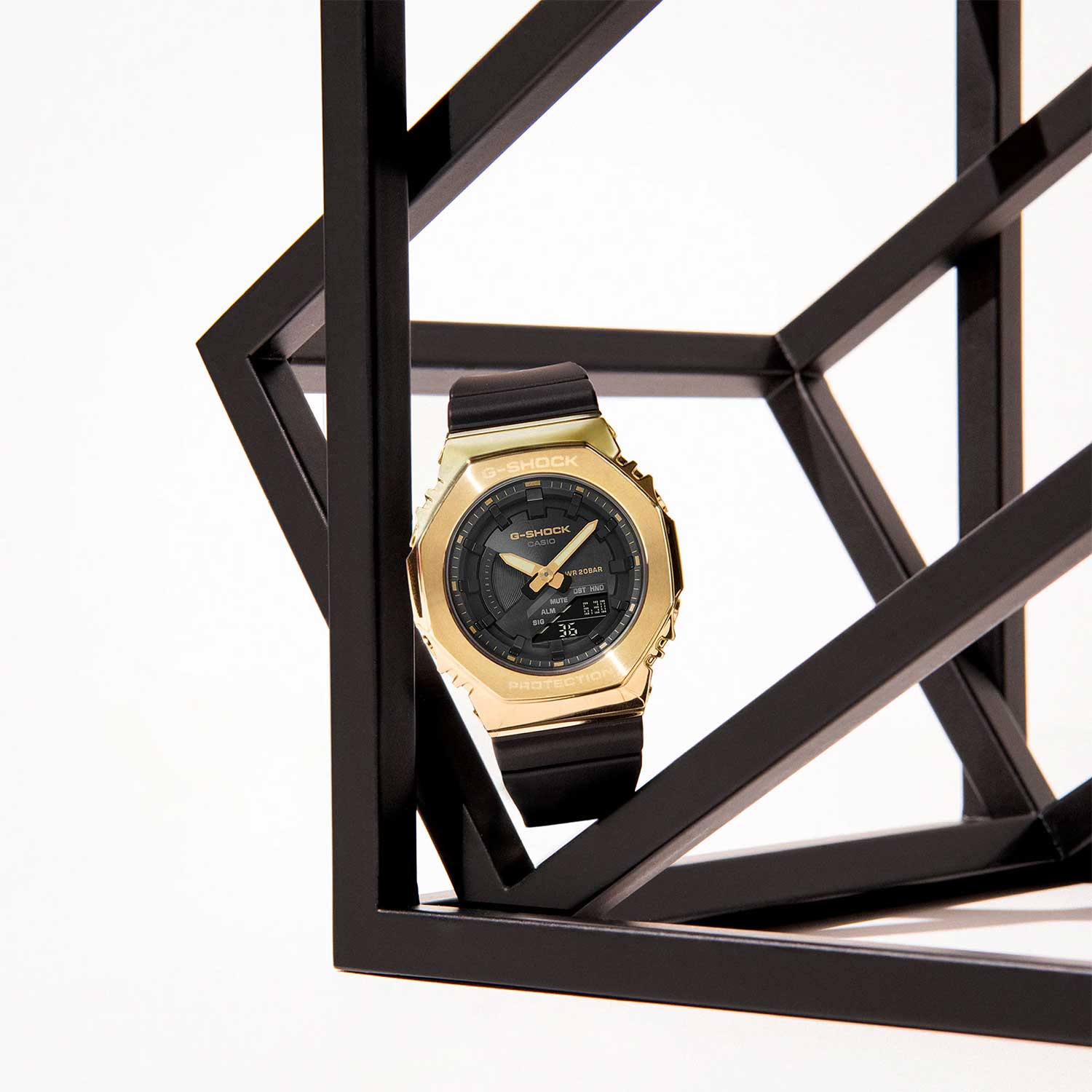 Японские наручные часы Casio G-SHOCK GM-S2100GB-1A с хронографом