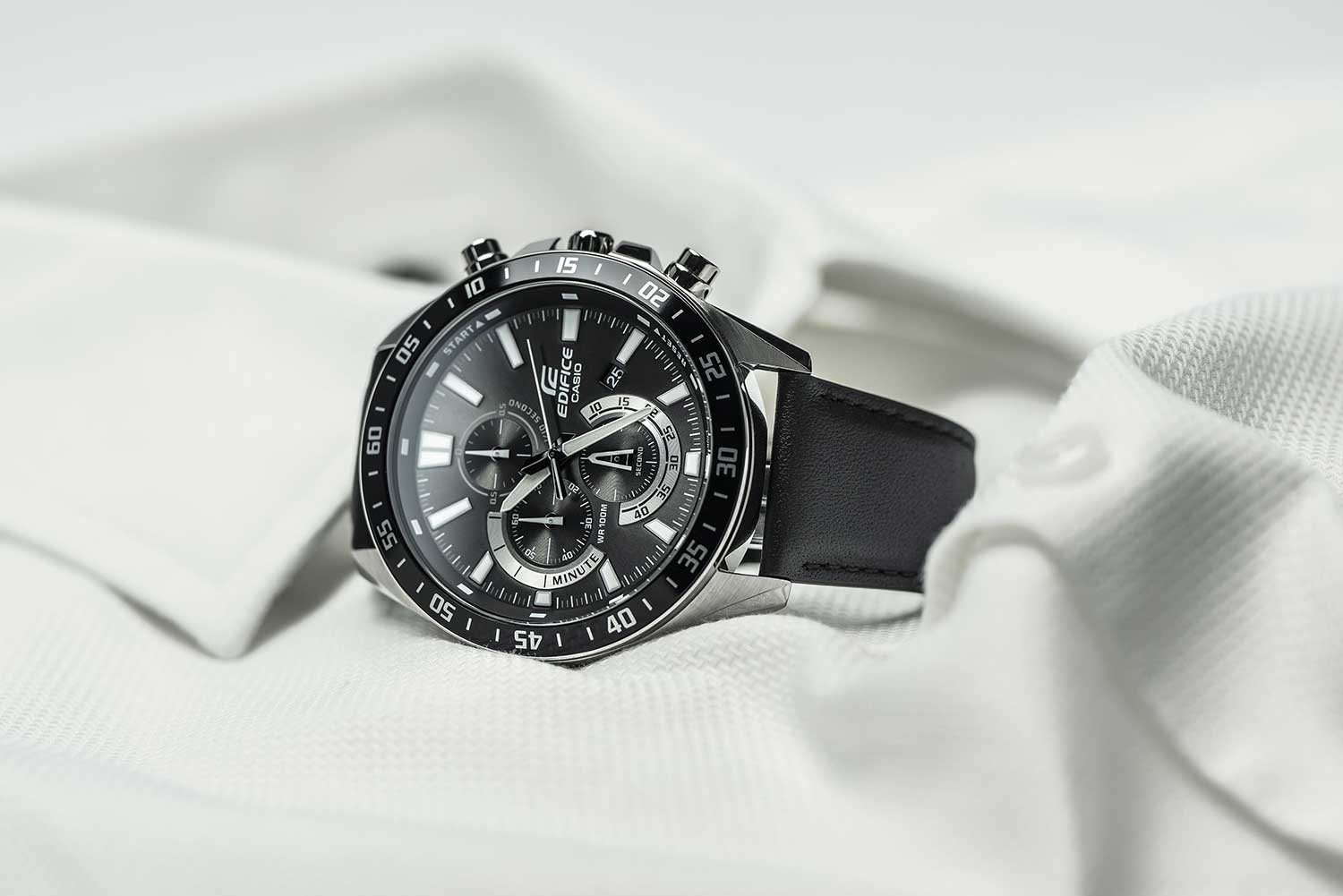 Японские наручные часы Casio Edifice EFV-620L-1AVUEF с хронографом