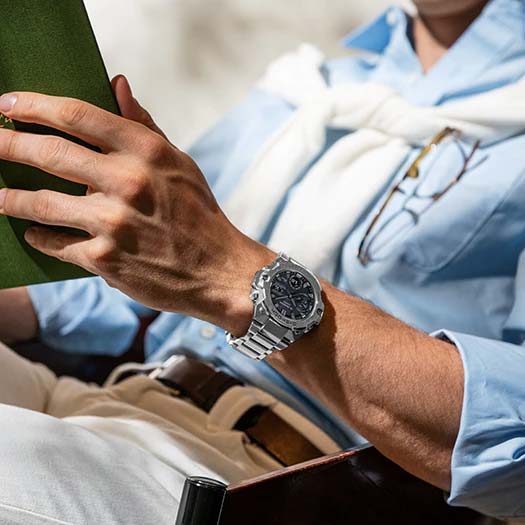 Японские наручные часы Casio G-SHOCK GST-B400D-1AER с хронографом