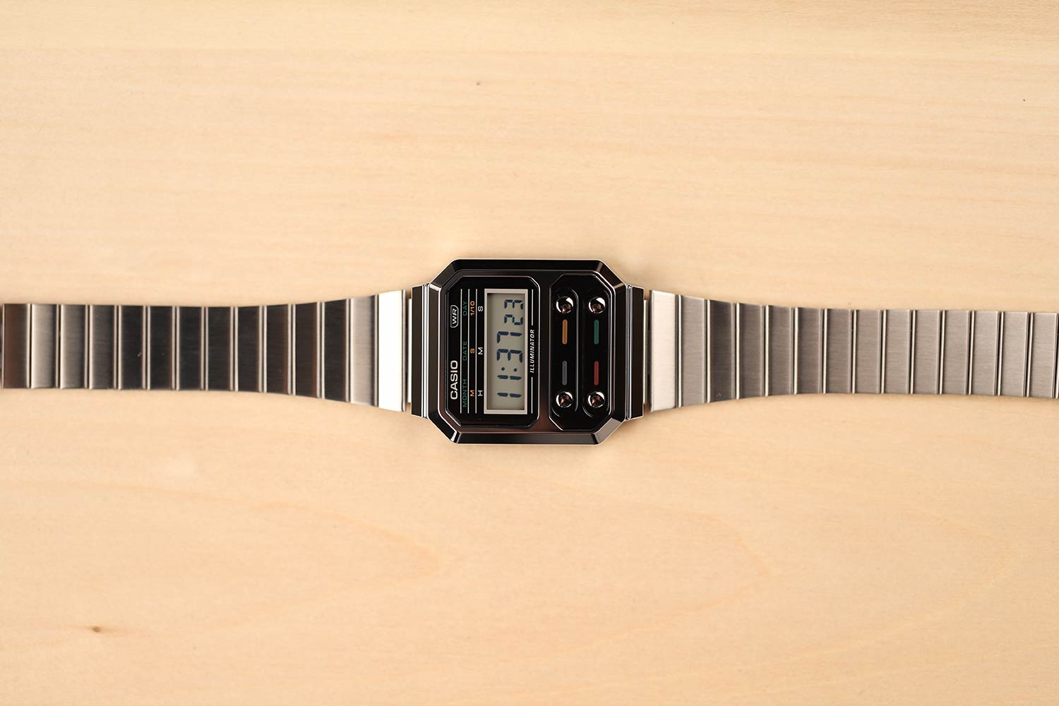 Японские наручные часы Casio Vintage A100WE-1AEF с хронографом