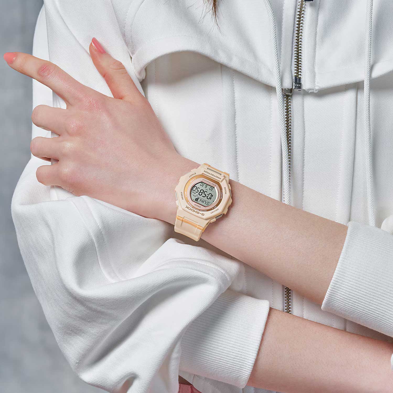 Японские наручные часы CASIO G-SHOCK GMD-B300-4