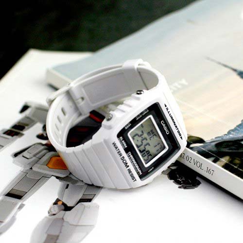 Японские наручные часы Casio Collection W-215H-7A с хронографом