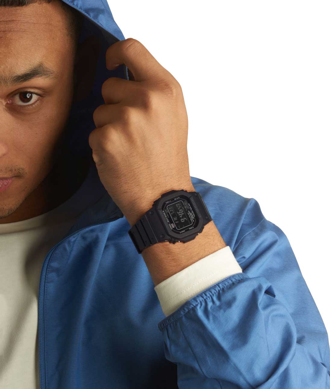 Японские наручные часы Casio G-SHOCK GW-M5610U-1BER с хронографом