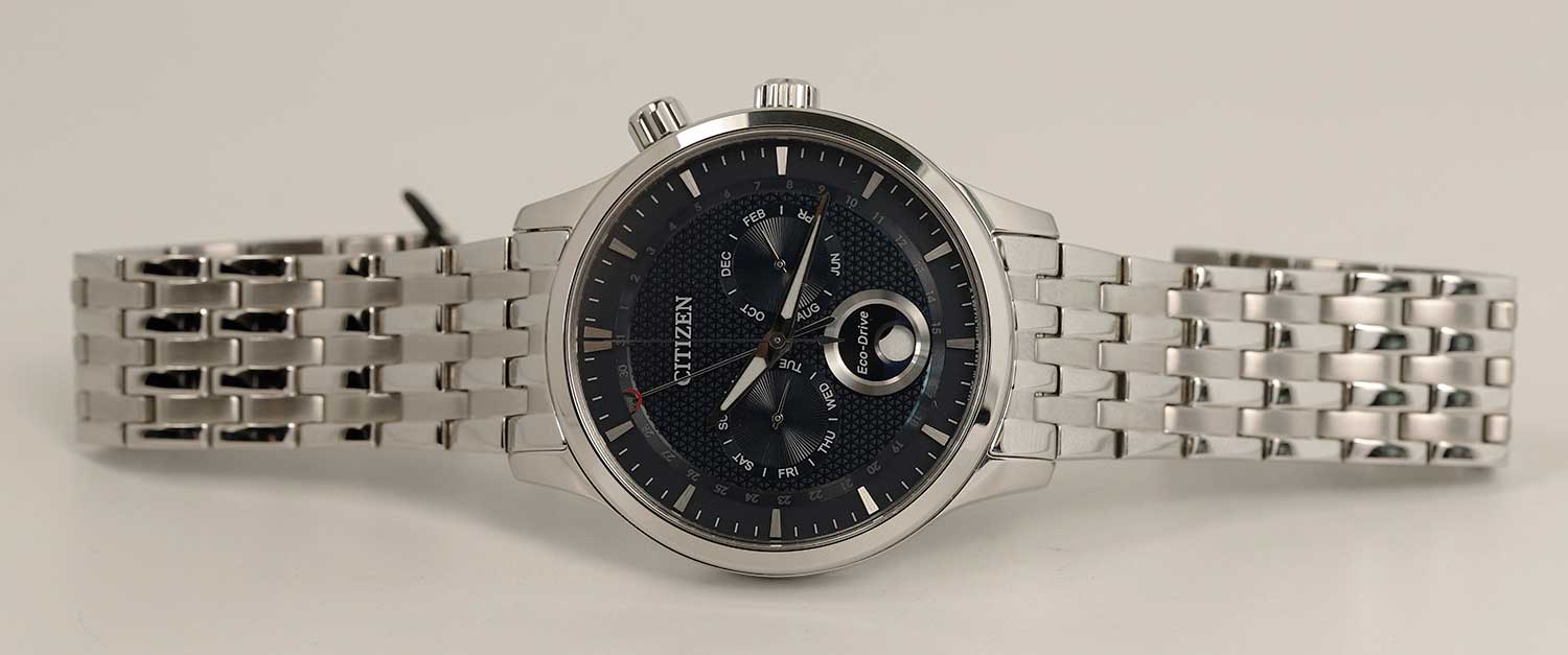 Японские наручные часы Citizen AP1050-56L