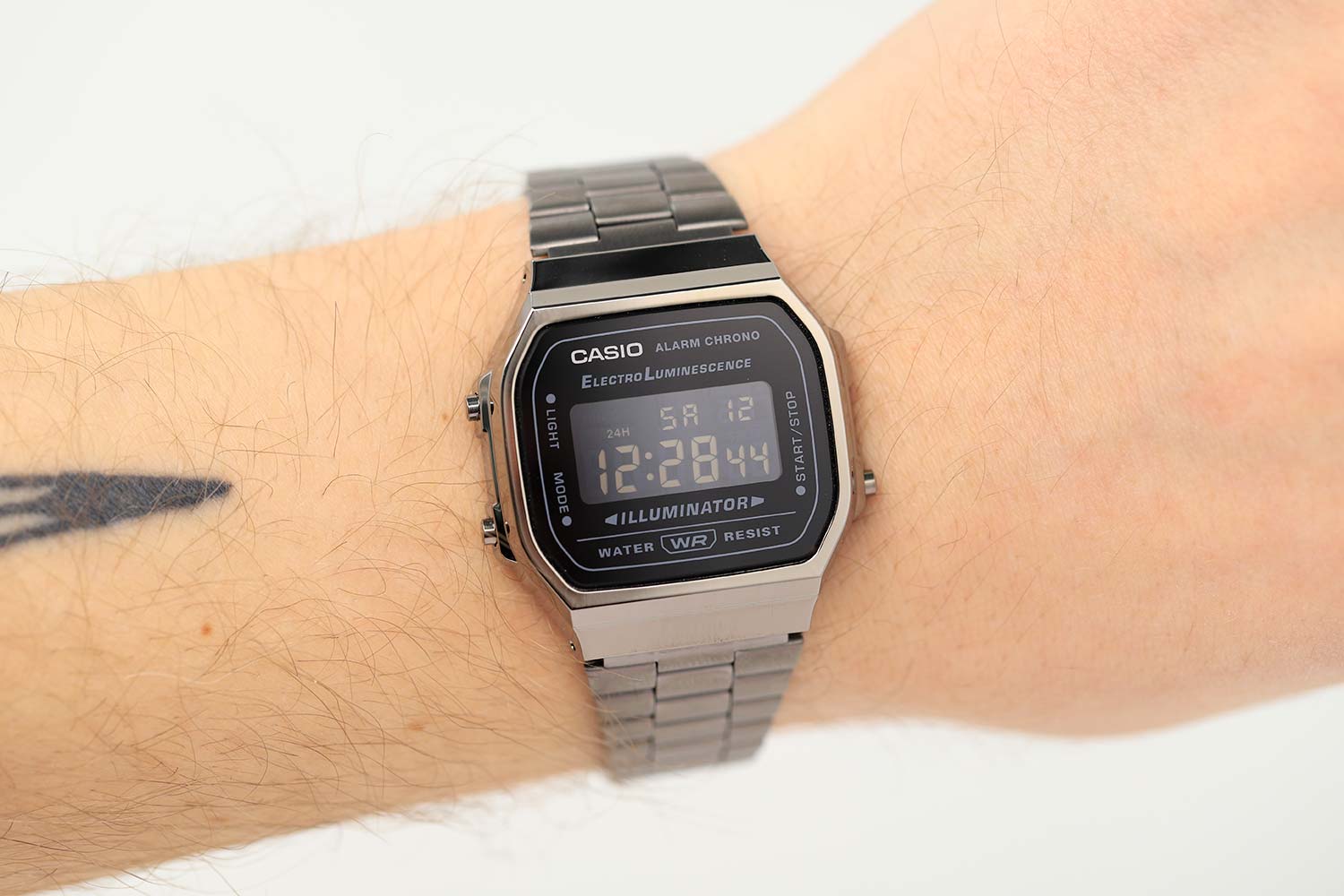 Японские наручные часы Casio Vintage A168WEGG-1BEF с хронографом