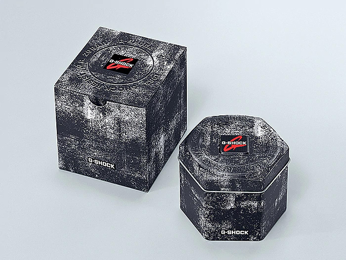 Японские наручные часы Casio G-SHOCK GMW-B5000RD-4ER с хронографом