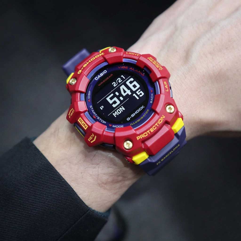 Японские спортивные наручные часы Casio G-SHOCK GBD-100BAR-4E с хронографом