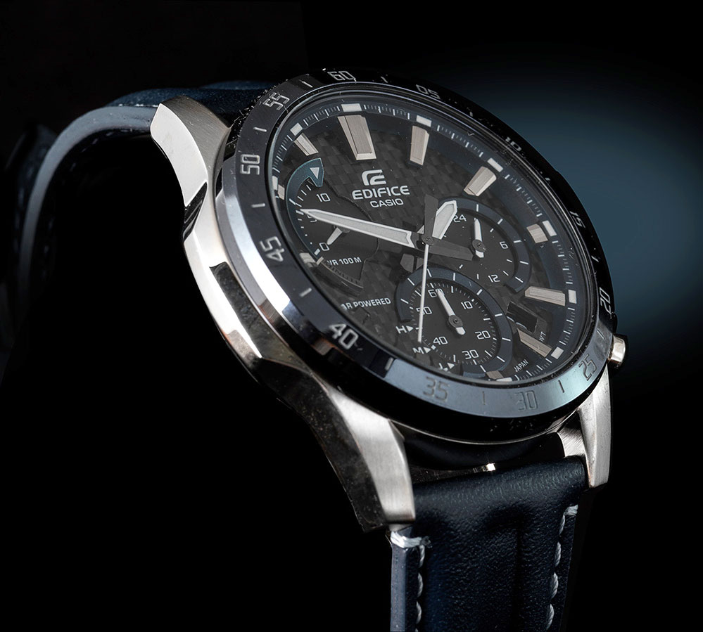 Японские наручные часы Casio Edifice EQS-930BL-2AVUDF с хронографом