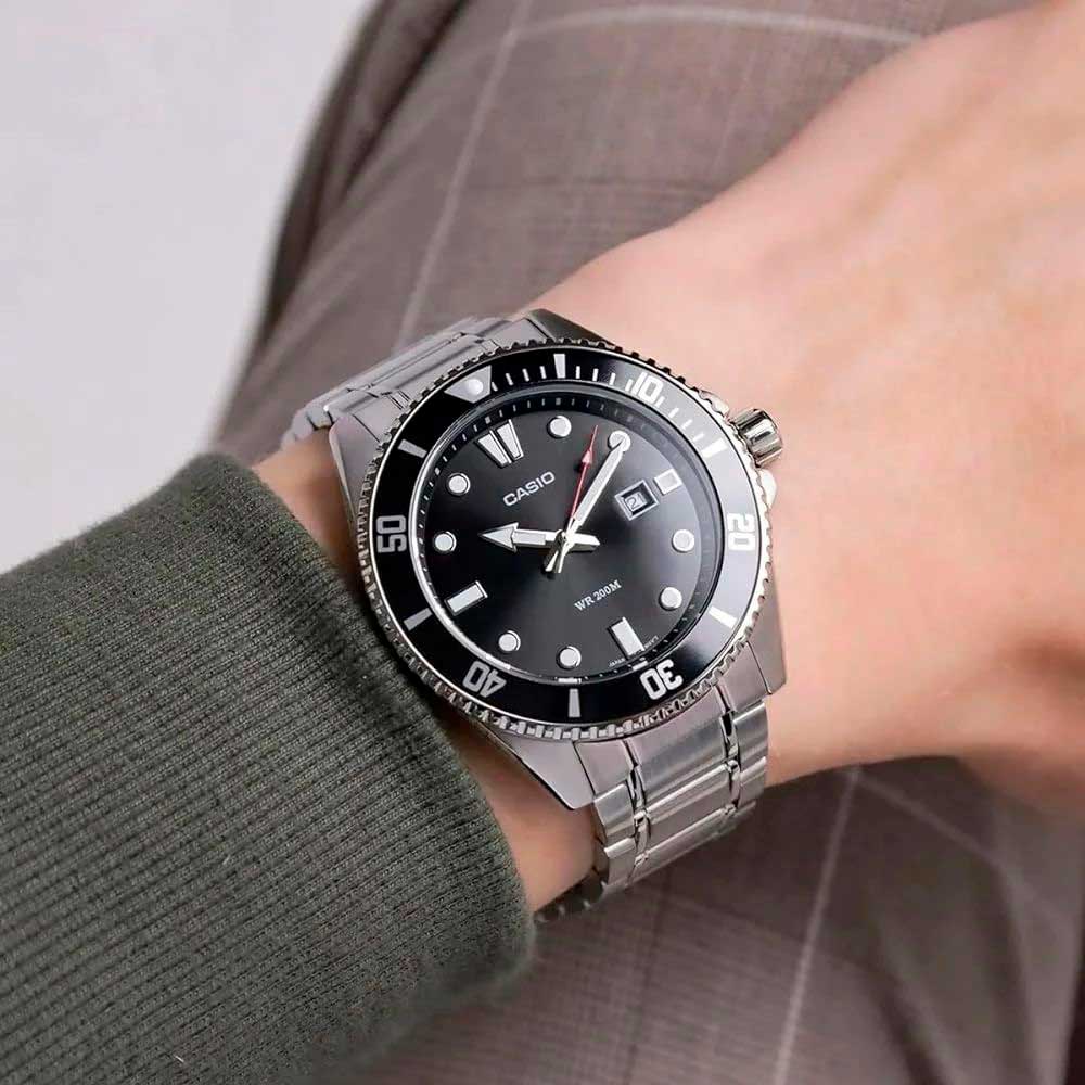 Японские наручные часы Casio Collection MDV-107D-1A1