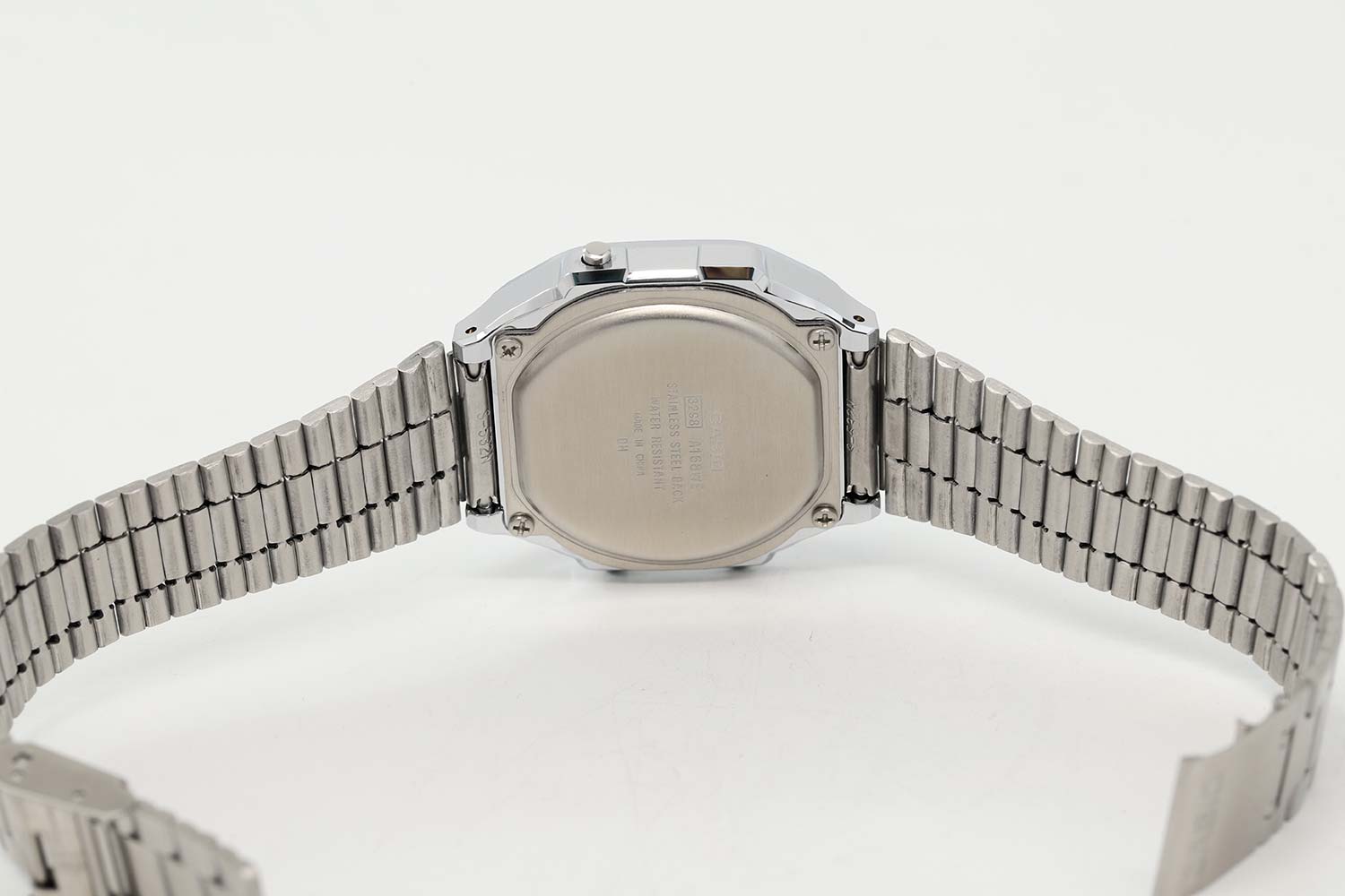 Японские наручные часы Casio Vintage A-168WEM-1E с хронографом