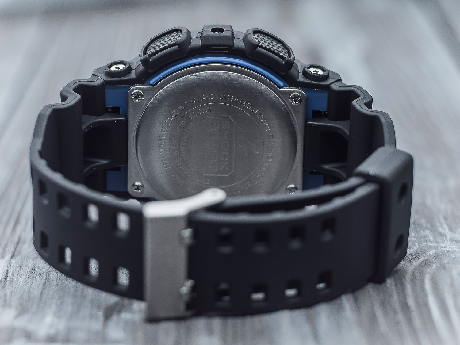 Японские наручные часы CASIO G-SHOCK GA-100-1A2