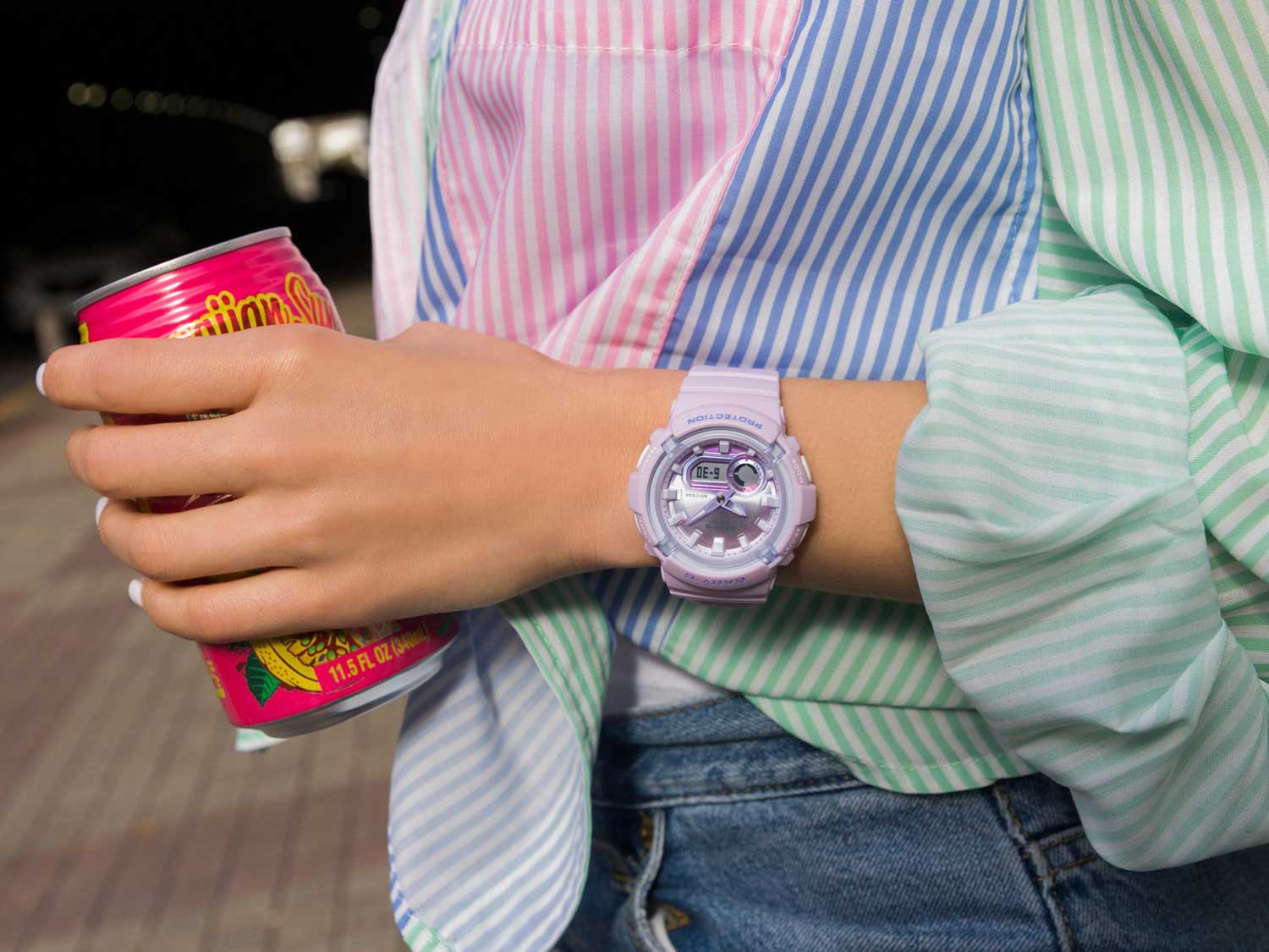 Японские наручные часы Casio Baby-G BGA-280DR-4A с хронографом