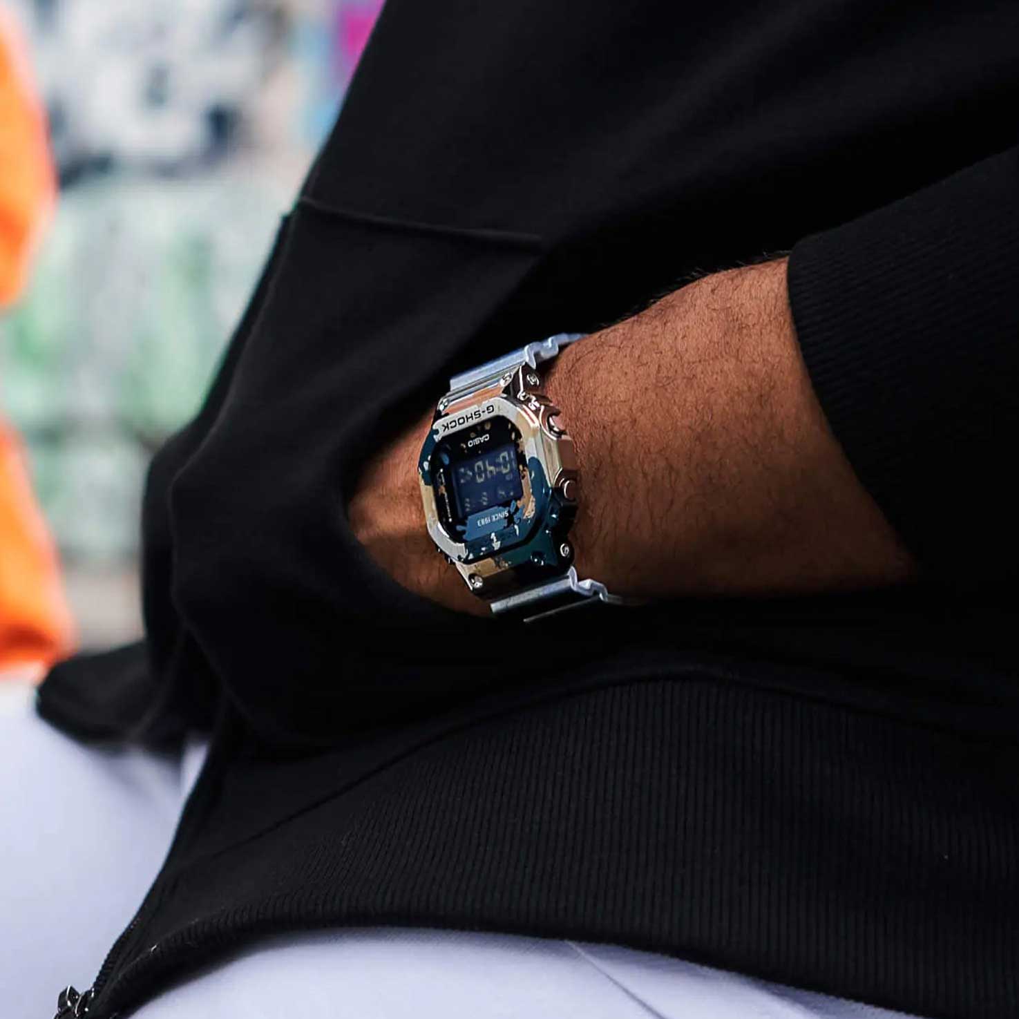 Японские наручные часы CASIO G-SHOCK GM-5600SS-1