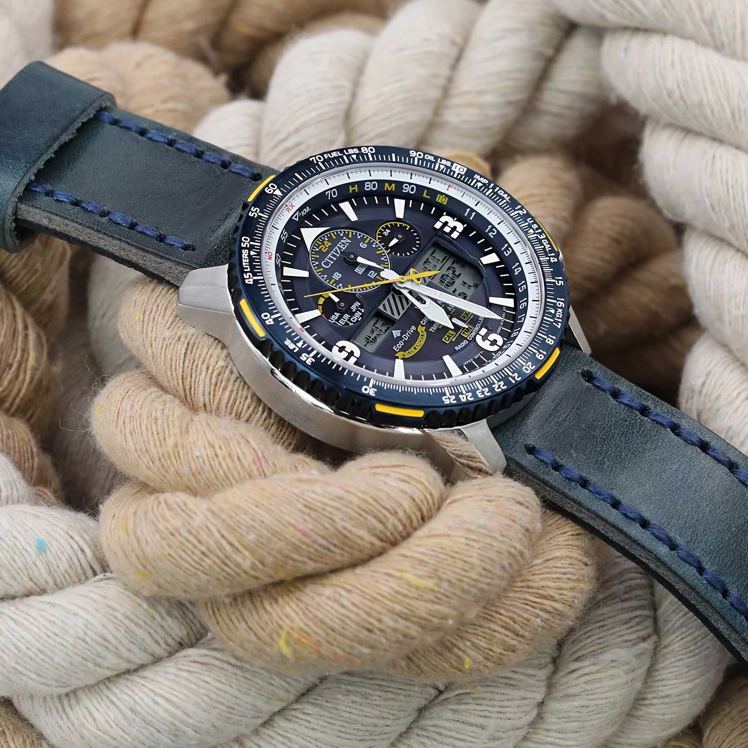 Японские наручные часы CITIZEN  JY8078-01L