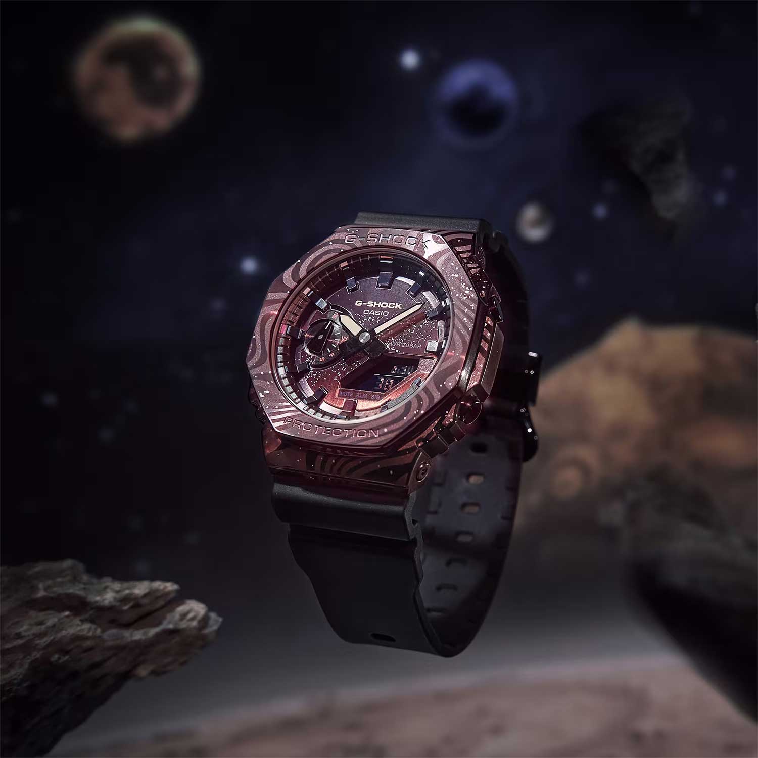 Японские наручные часы Casio G-SHOCK GM-2100MWG-1A с хронографом